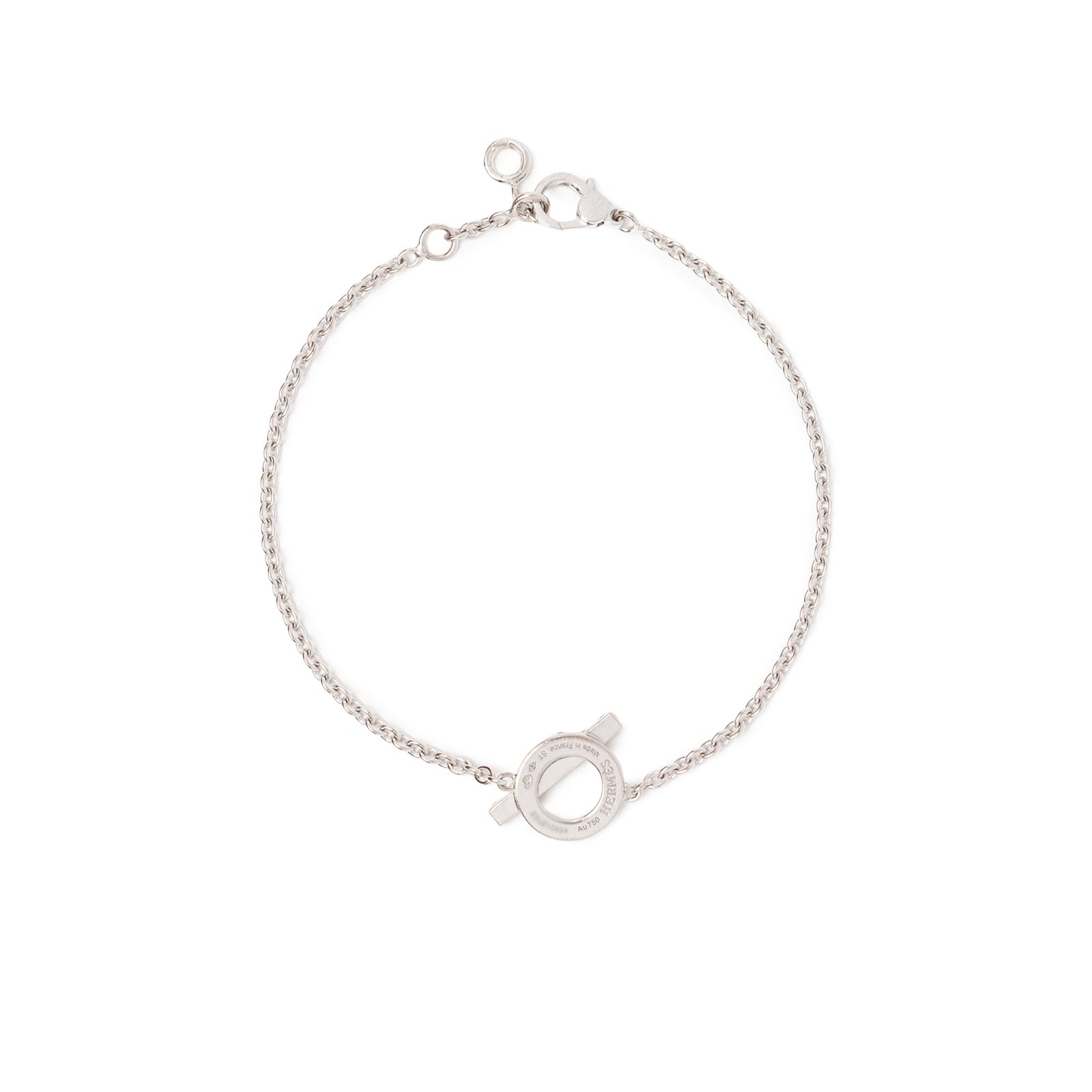 Back side of the Hermès Finesse Bracelet Diamond and 18k White Gold featuring a fine chain and signature clasp design.