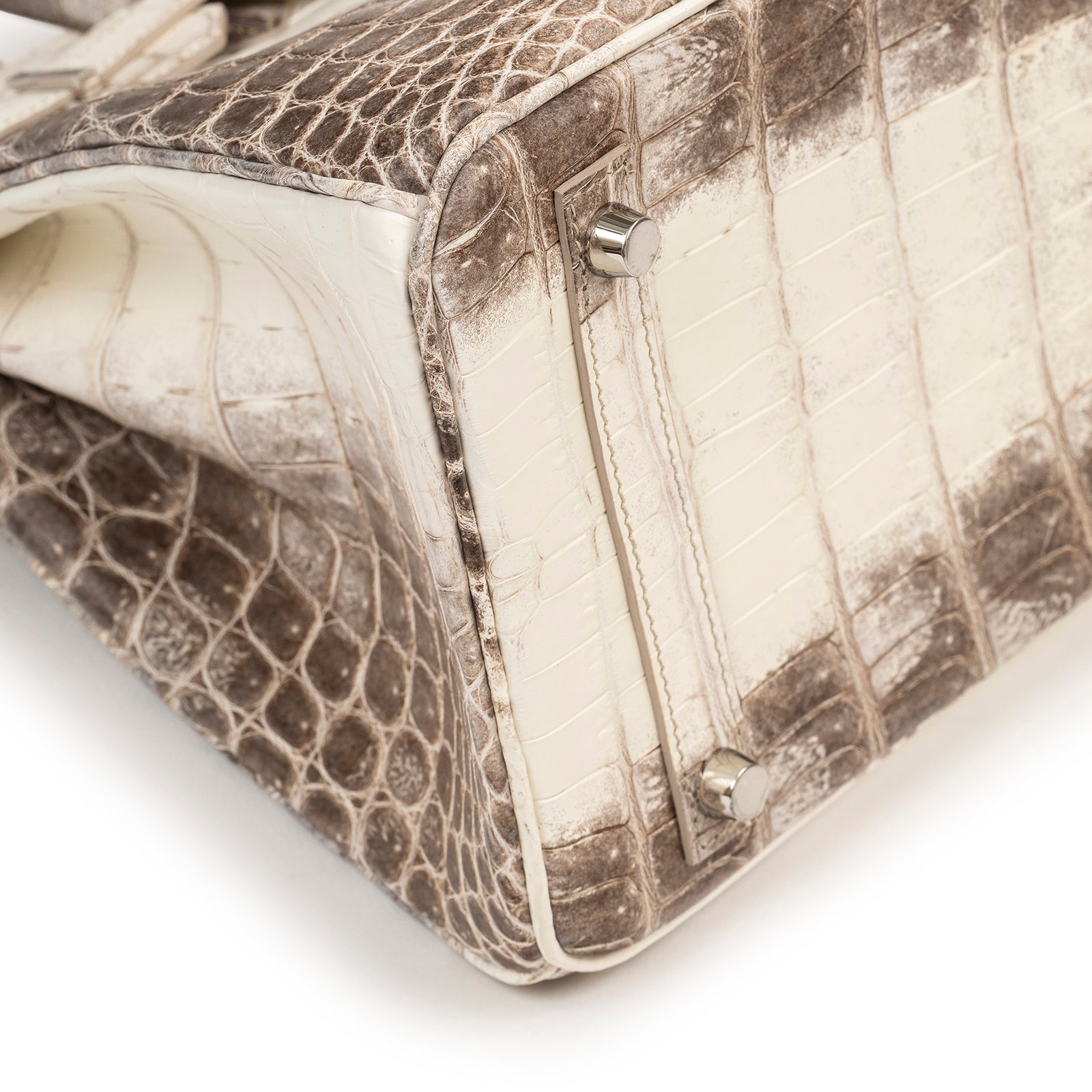 Close-up of corner and feet on Hermès Himalaya Birkin 30 Matte Niloticus Crocodile Palladium Hardware bag
