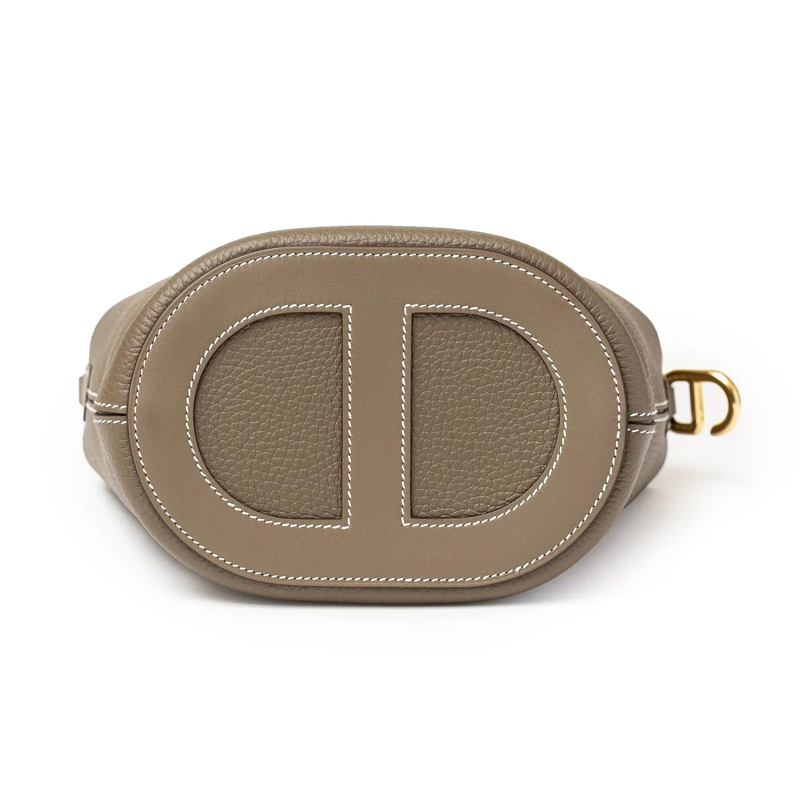 Hermès In-The-Loop 18 Etoupe Clemence & Swift Gold Hardware - Shop Now