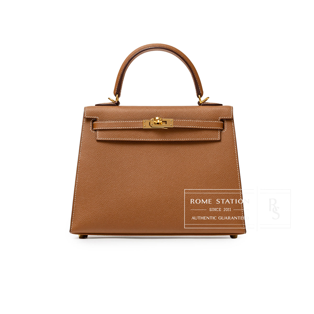 Hermès Kelly 25 Sellier Gold Epsom Gold Hardware front view with top handle and turn lock