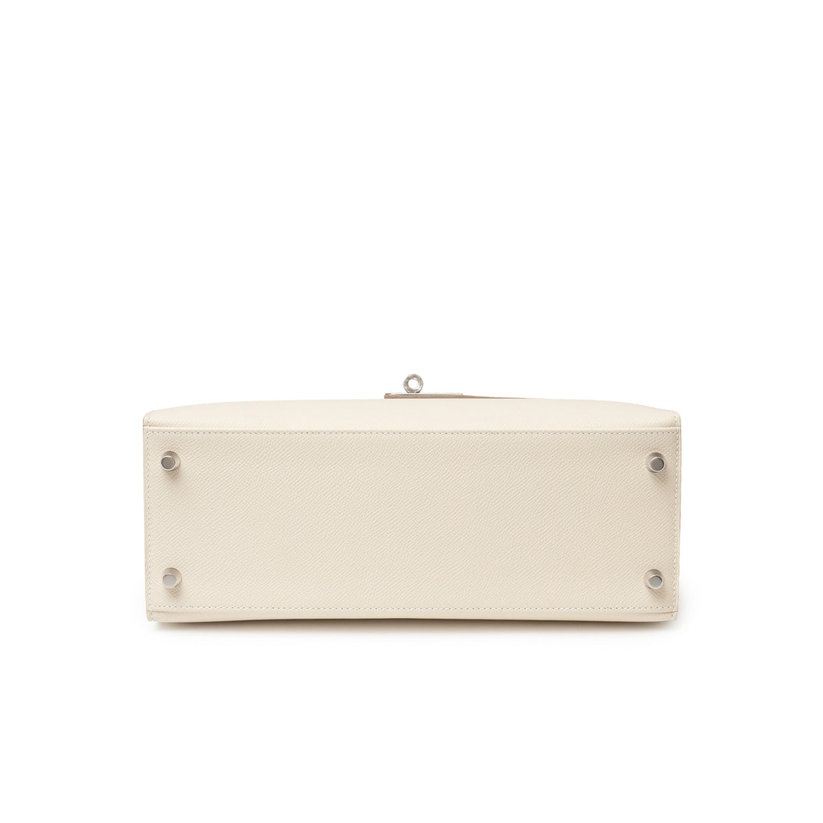 Bottom view of Hermès Kelly 28 Sellier Craie Epsom Palladium Hardware showing feet and leather texture