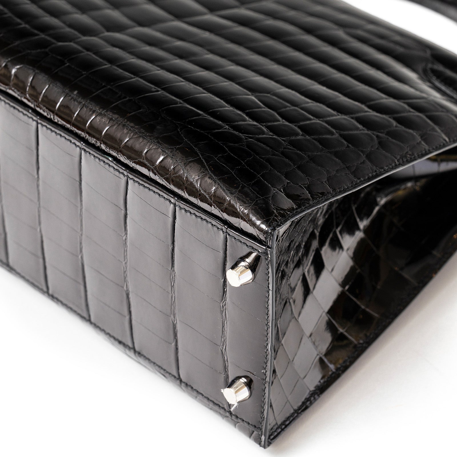 Hermès Kelly 32 Sellier Black Shiny Niloticus Crocodile Palladium Hardware