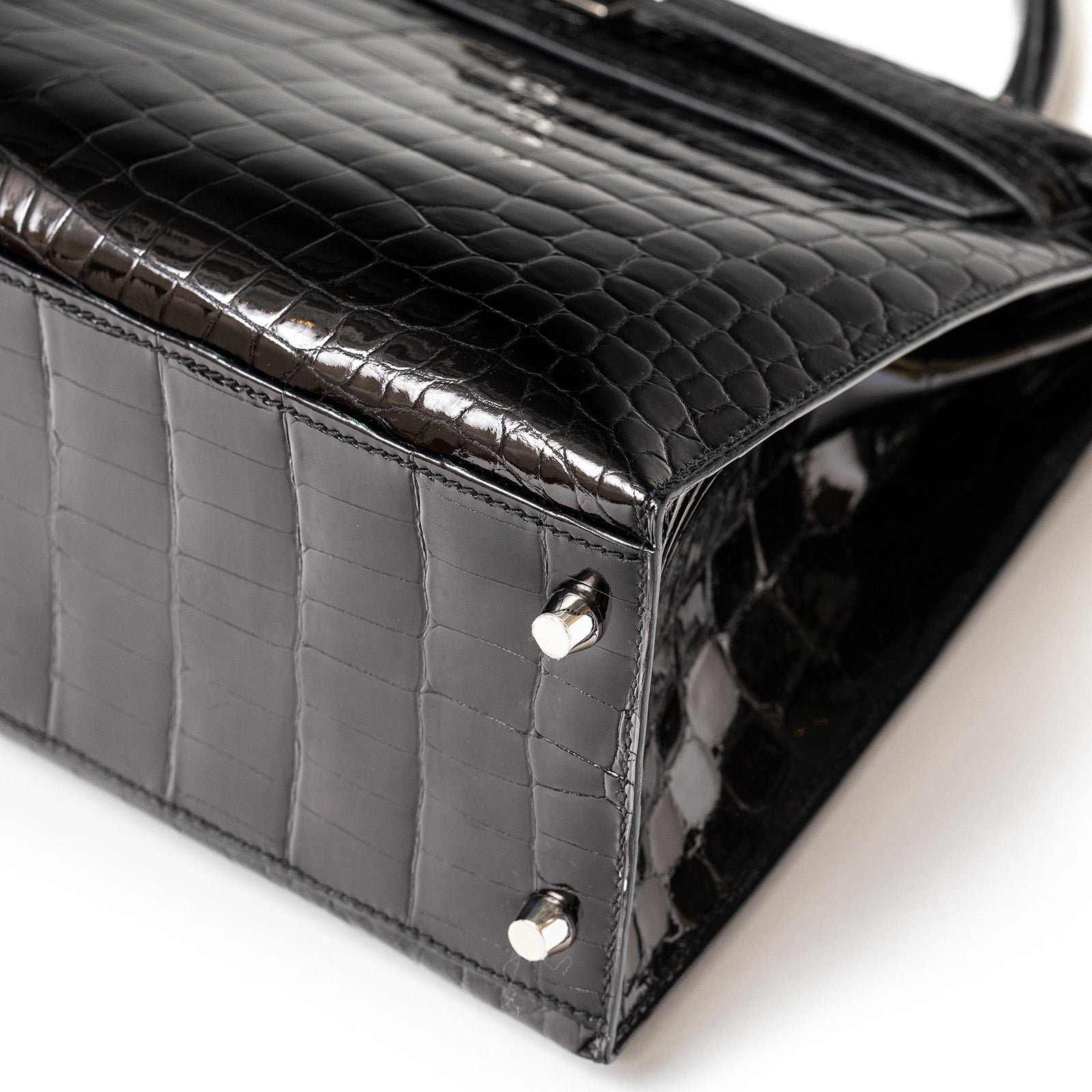 Hermès Kelly 32 Sellier Black Shiny Niloticus Crocodile Palladium Hardware