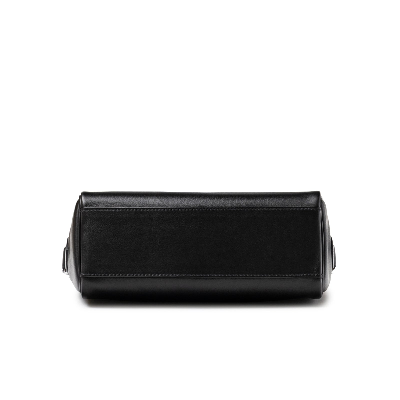 Bottom view of Hermès Kelly Messenger PM Black Evergrain Palladium Hardware showing smooth leather base panel