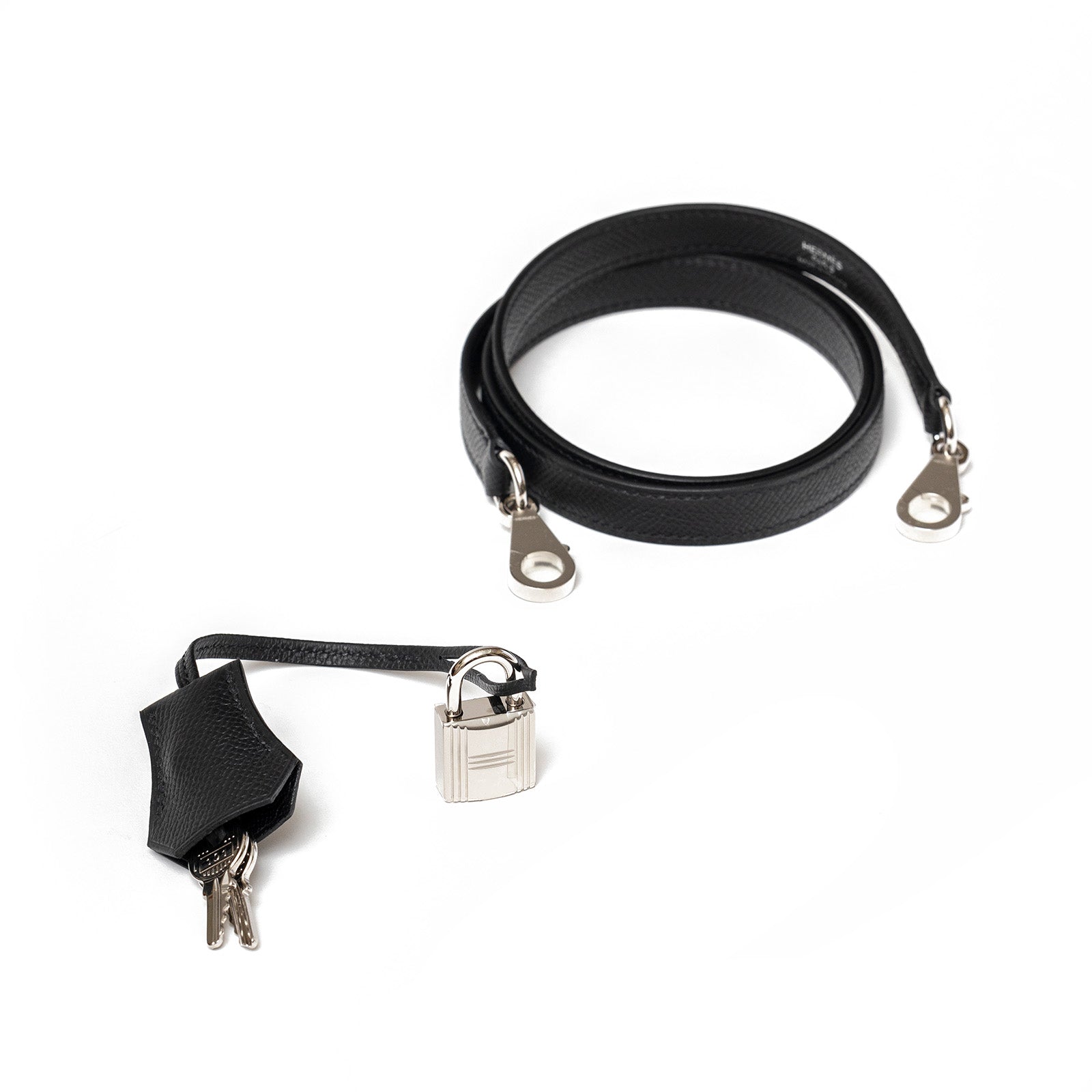 Leather shoulder strap and matching leather clochette with keys and palladium lock for Hermès Kelly 25 Sellier Black Epsom Palladium Hardware