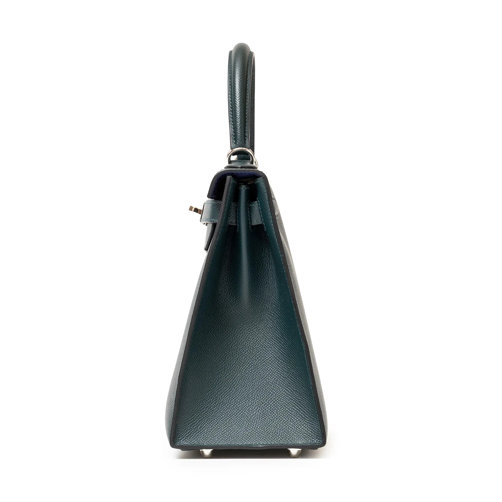 Side view of Hermès Kelly 28 Sellier Lettre H Vert Cypress Bleu Obscur Malachite Veau Epsom Palladium Hardware handbag