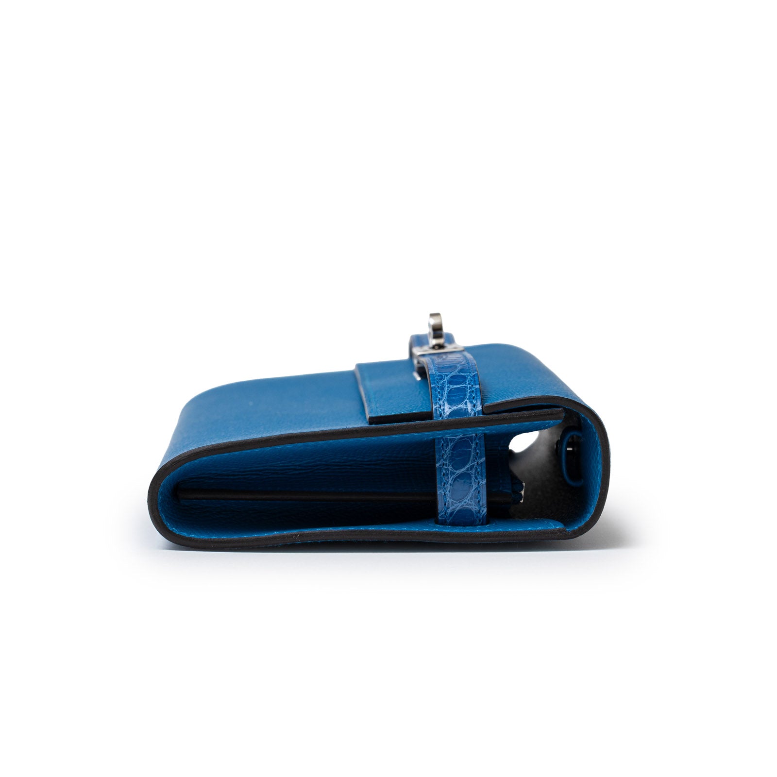 Hermès Kelly To Go Touch Blue Shiny Alligator/Epsom Palladium Hardware - Right