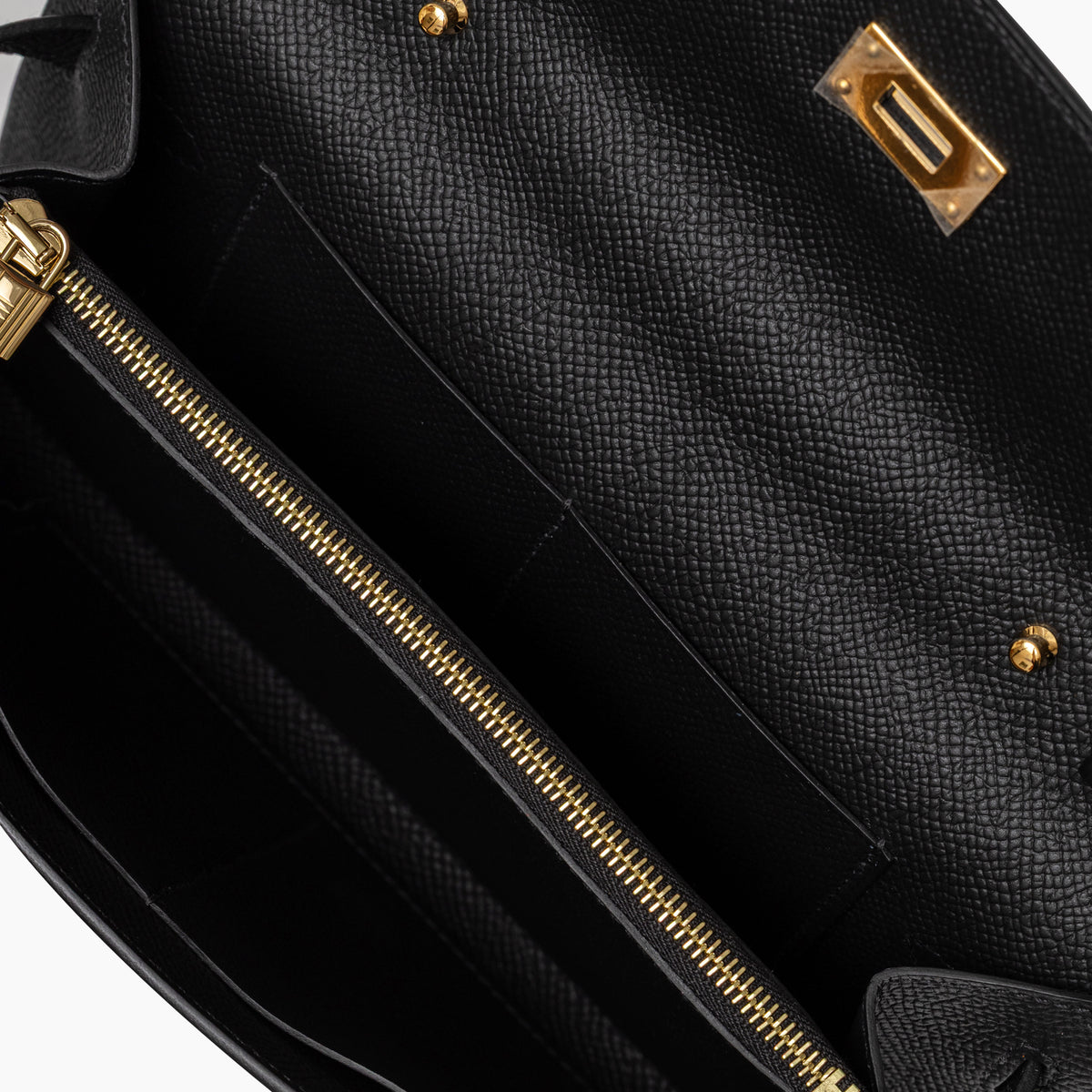 Hermès Kelly To Go Wallet Black Epsom Gold Hardware interior with zip compartment