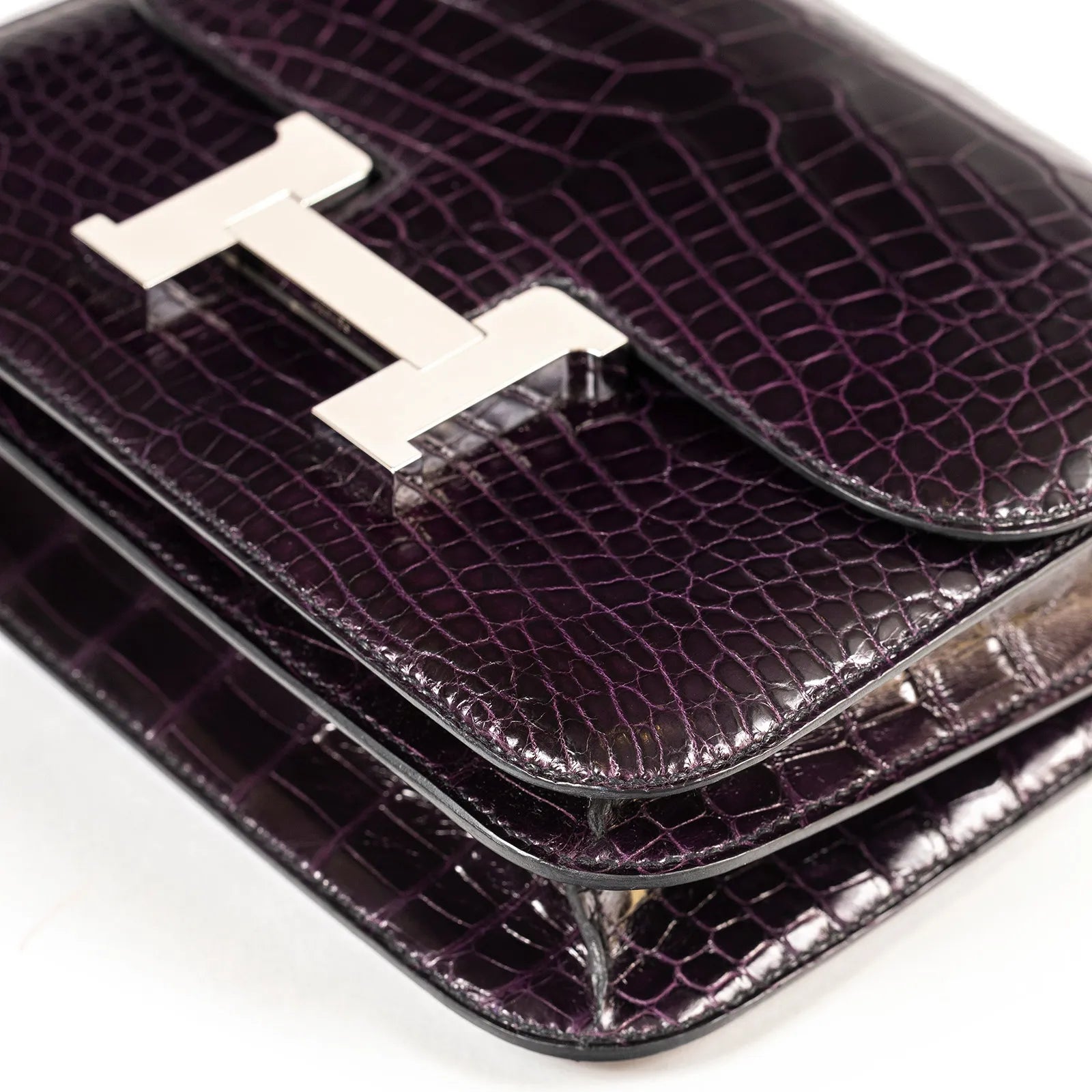Hermès Mini Constance 18 Aubergine Purple Shiny Alligator Palladium Hardware