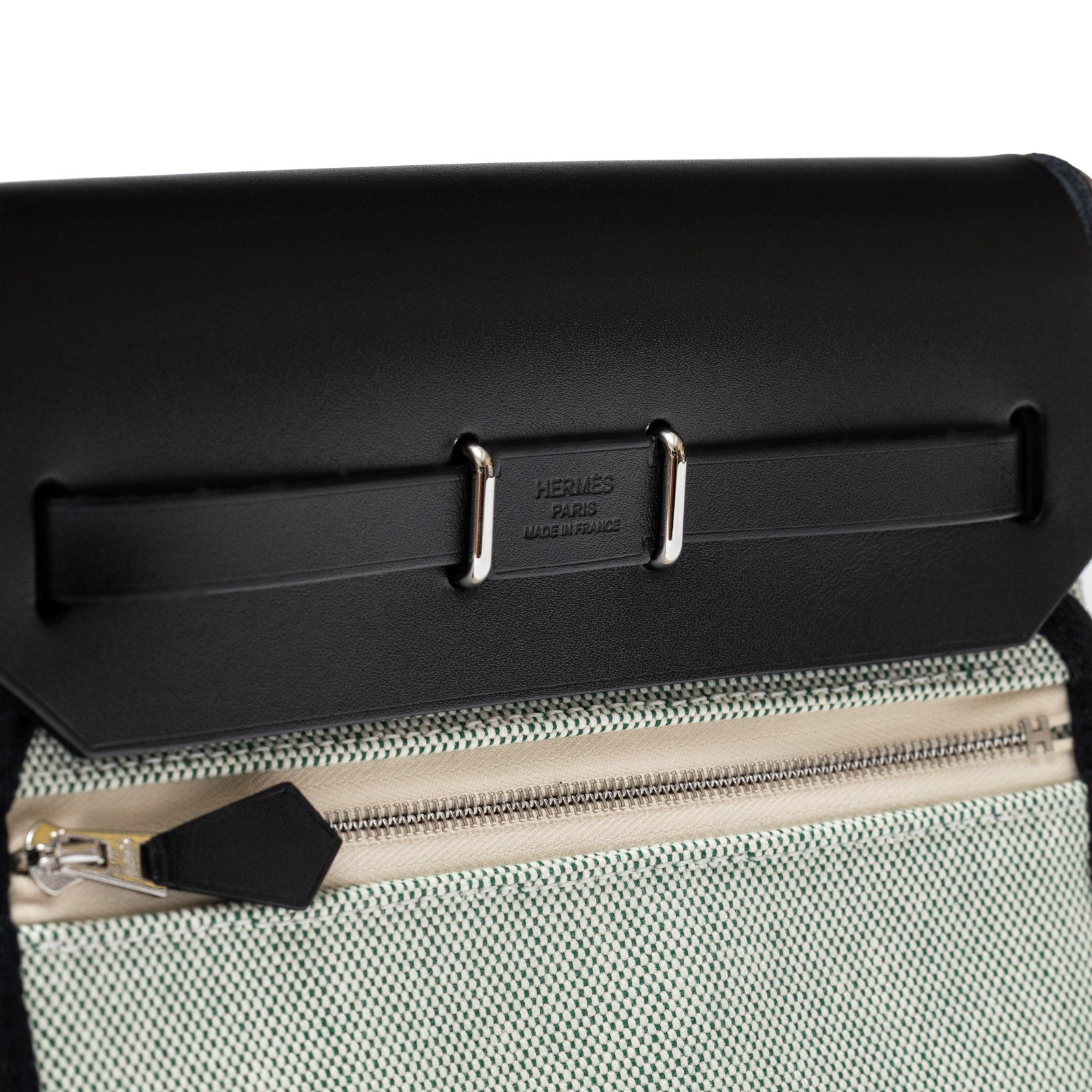Hermès Mini Herbag Zip 20 Black Ecru/Vert Moyen Toile Palladium Hardware - Detail