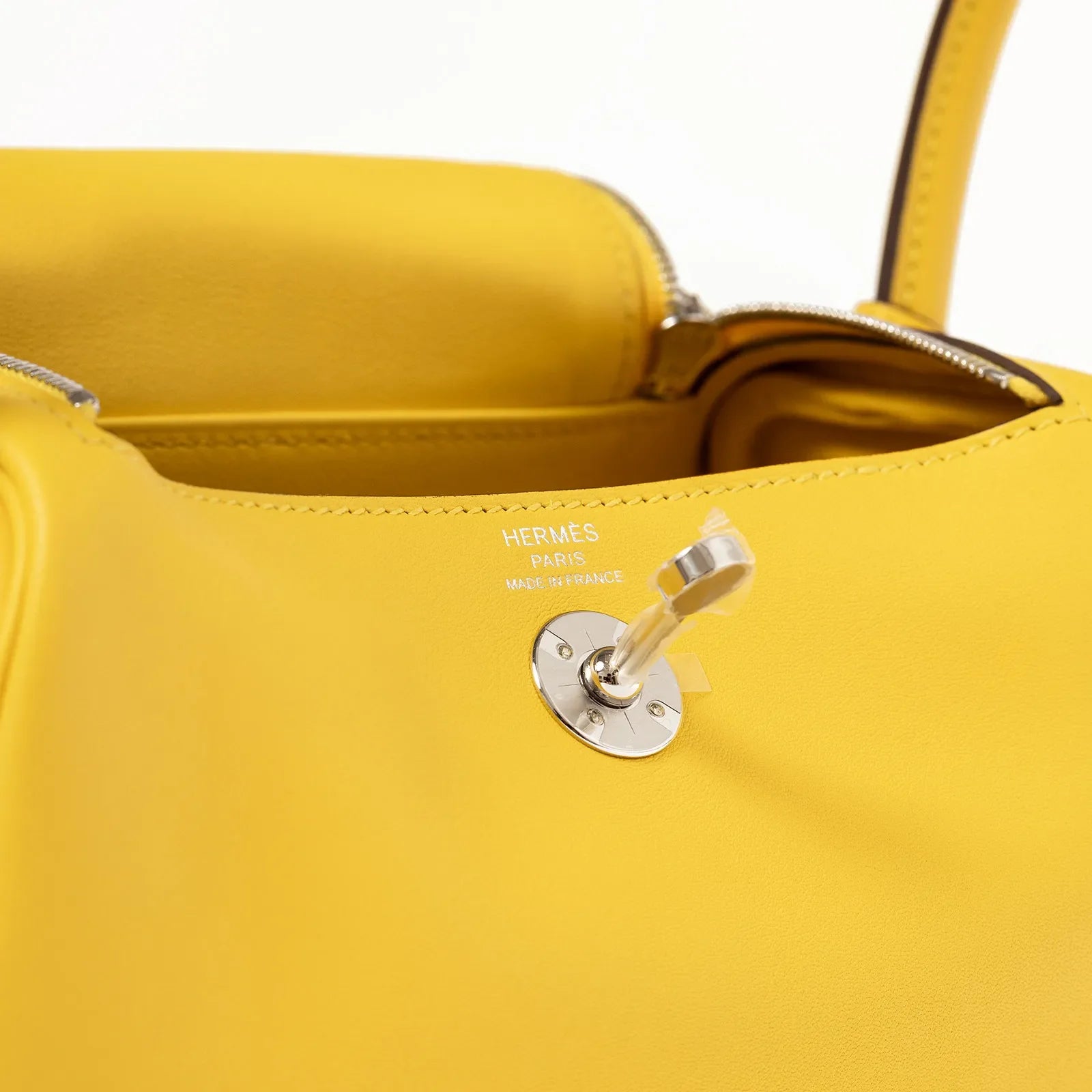 Hermès Mini Lindy I Jaune De Naples Swift Palladium Hardware