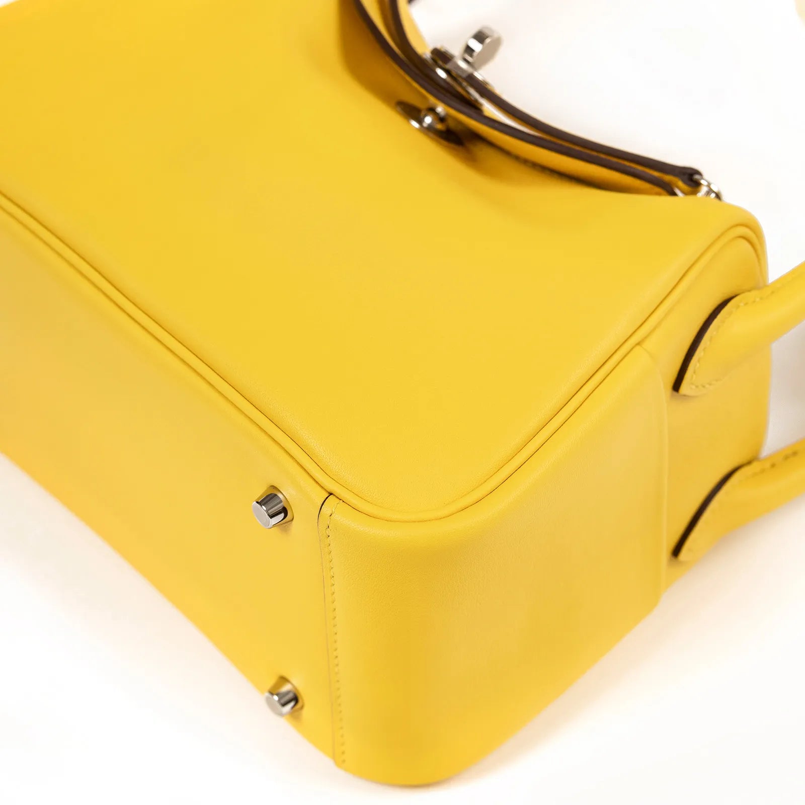 Hermès Mini Lindy I Jaune De Naples Swift Palladium Hardware