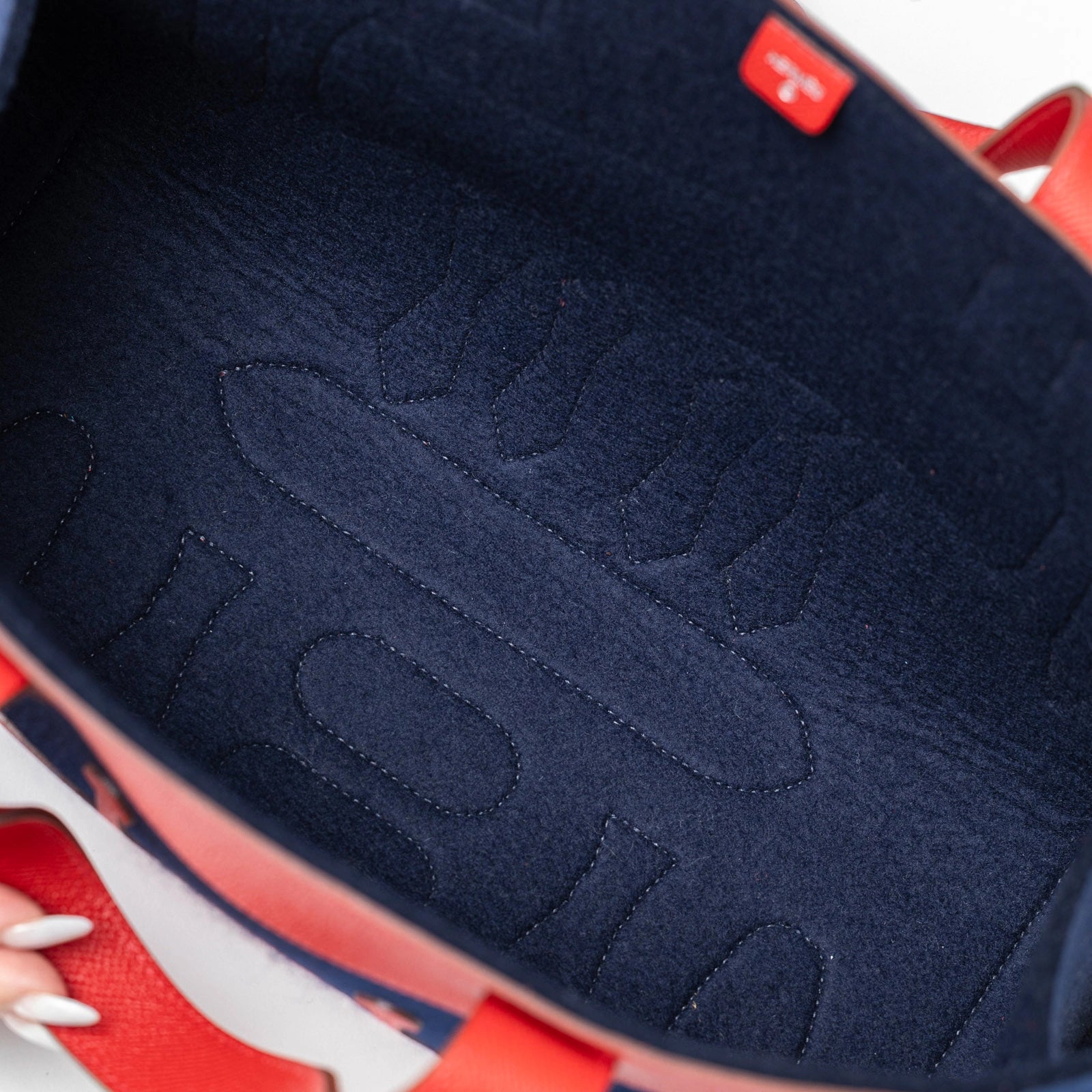 Hermès Petit H Decoupe Basse PM Skeleton Tote Rouge/Navy Epsom/Felt -  Detail