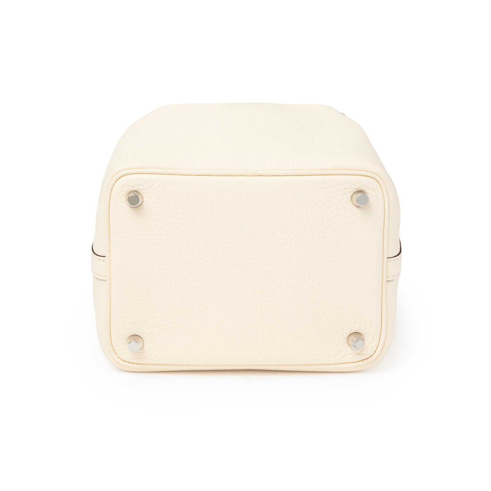 Bottom view of Hermès Picotin 18 Nata Clemence Palladium Hardware showing leather texture and metal feet