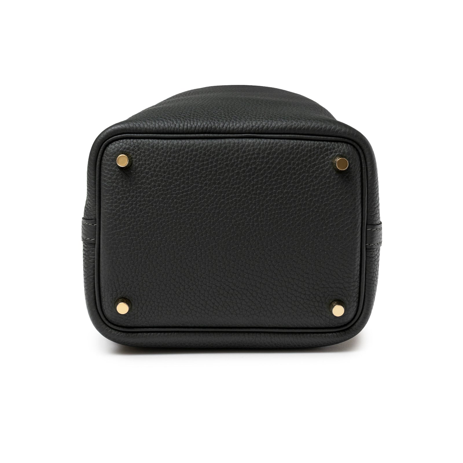 Bottom view of Hermès Picotin 18 Vert Fonce Clemence Gold Hardware showing pebbled leather and gold feet details