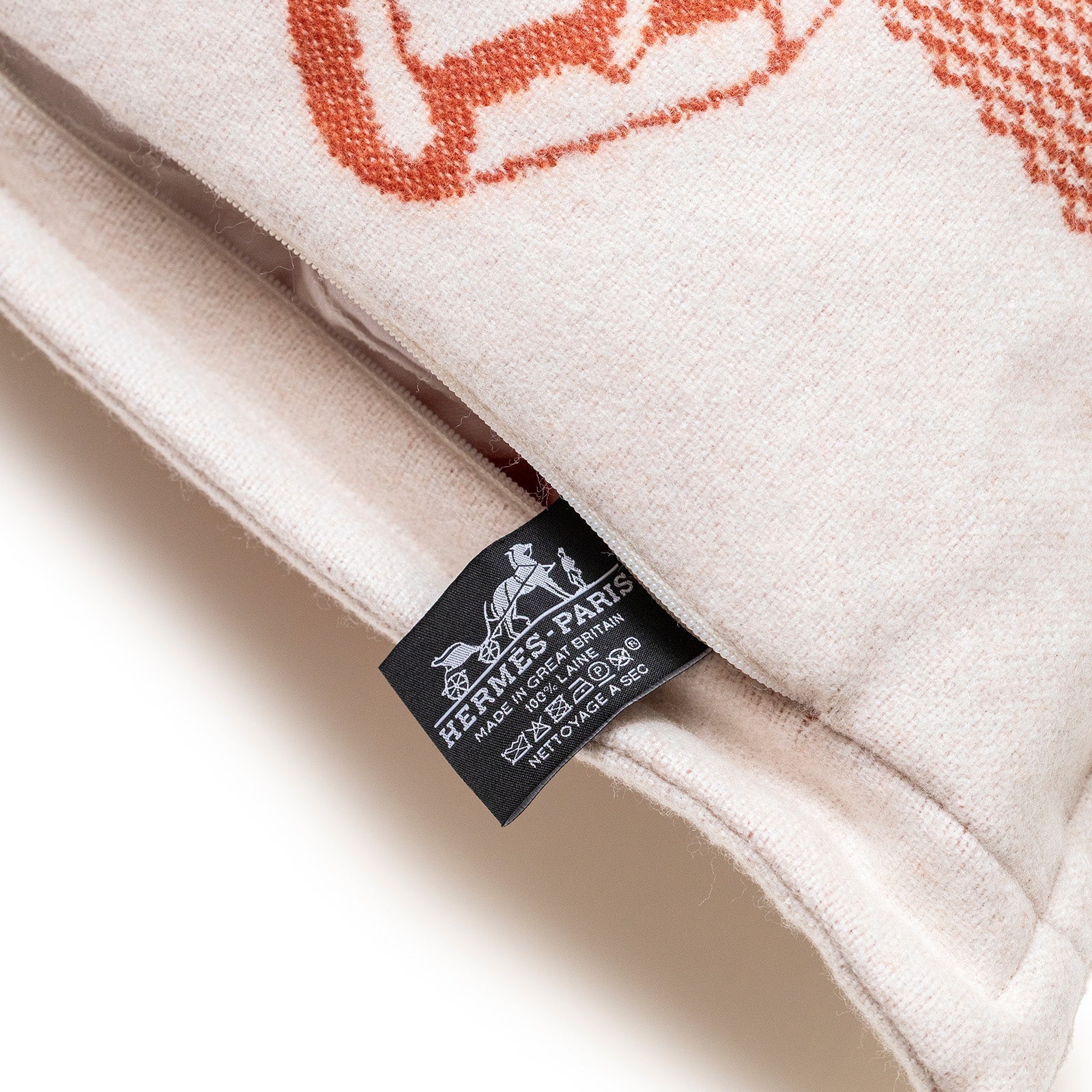 Hermès Sangles en Zig Zag Pillow Laine Cream/Rose 50cm