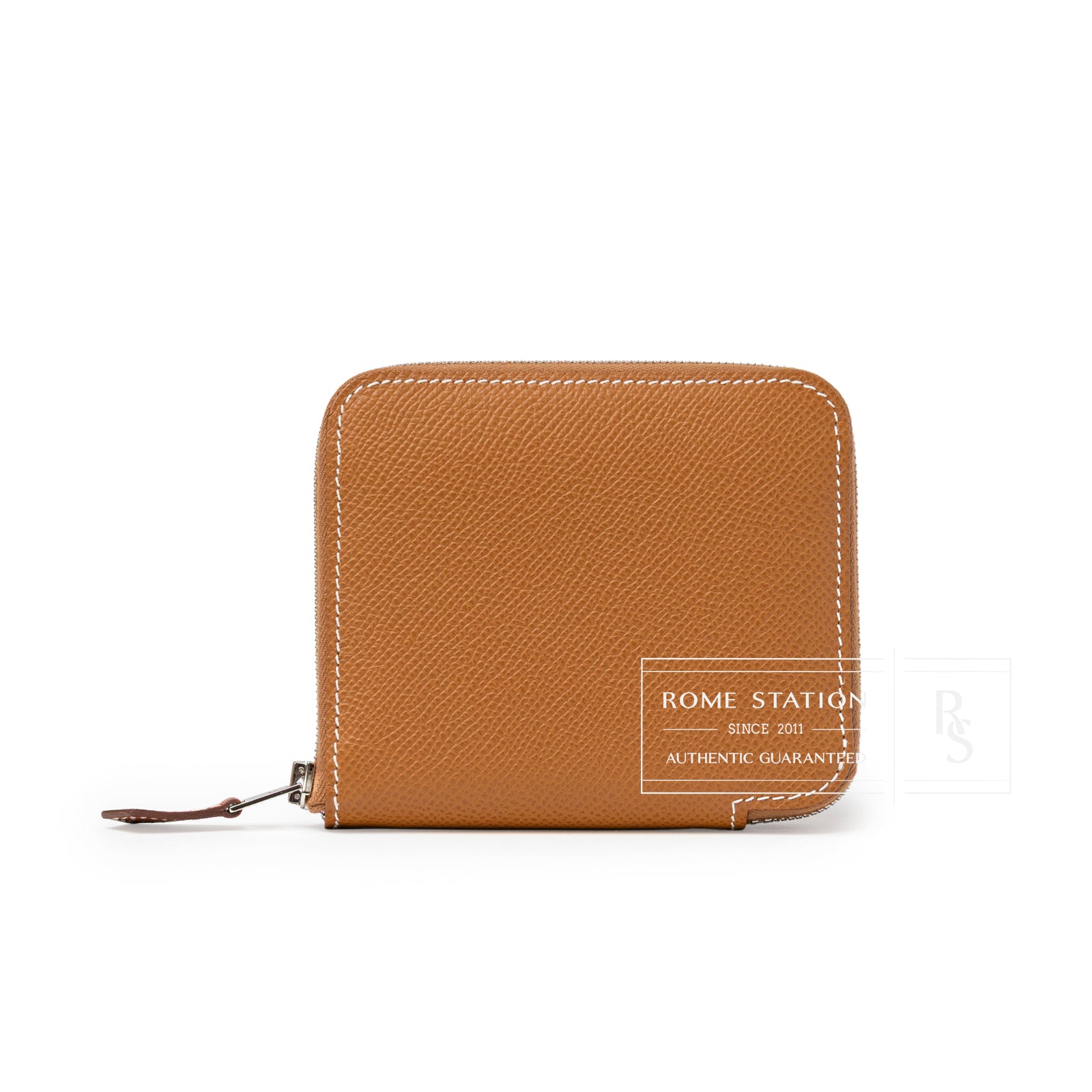 Front view of Hermès Silk'In Compact Wallet Gold Cassis Vert Fizz Epsom Palladium Hardware with stitched edges and zipper pull