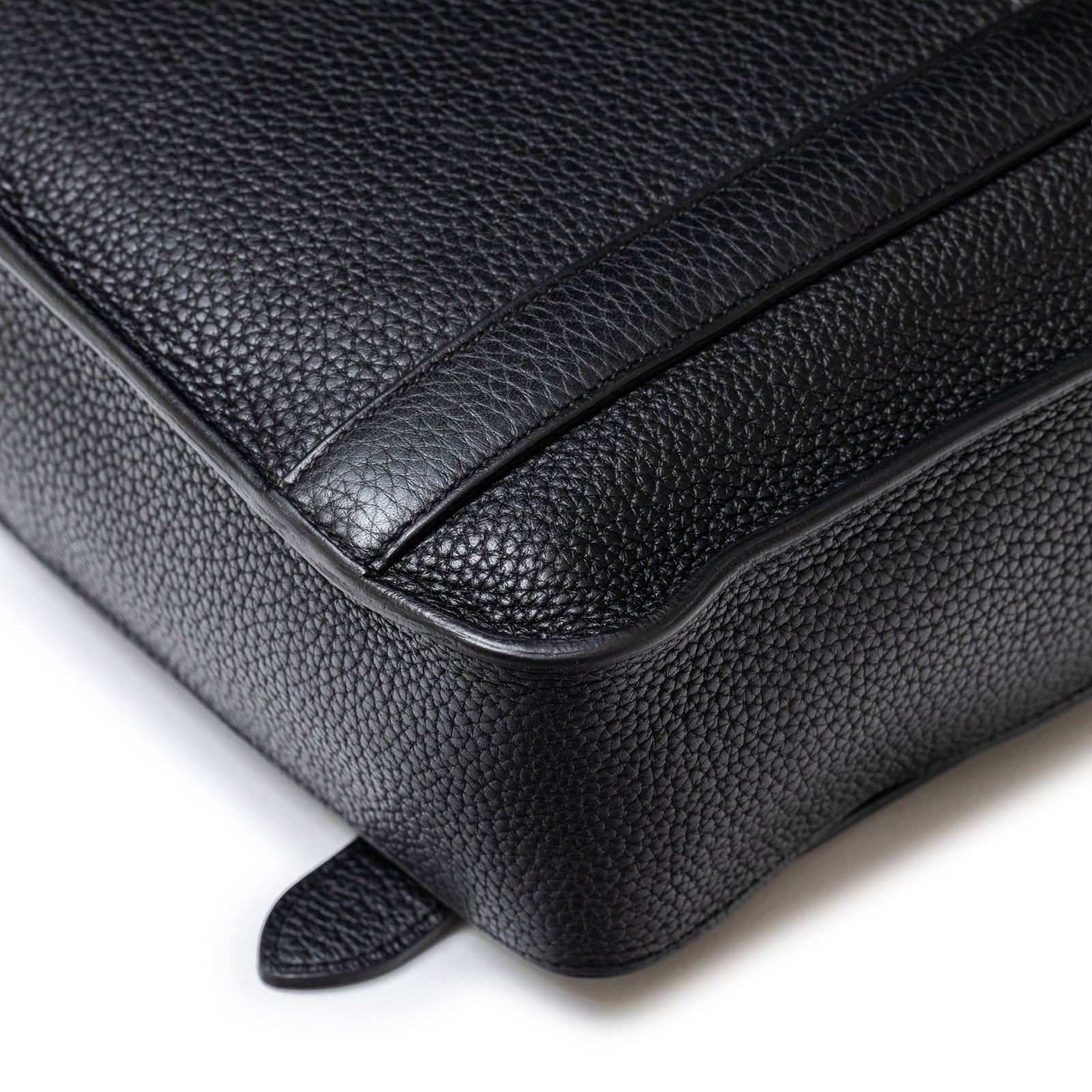 Hermès Steve Caporal Messenger 28 Black Clemence Palladium Hardware - Back Corner Right