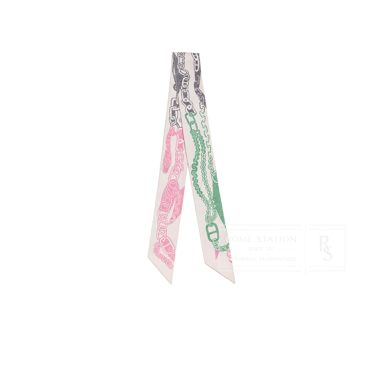 Front view of Hermès Twilly Boucles et Maillons Ficelle Rose Vif Vert showing chain and link motifs on silk
