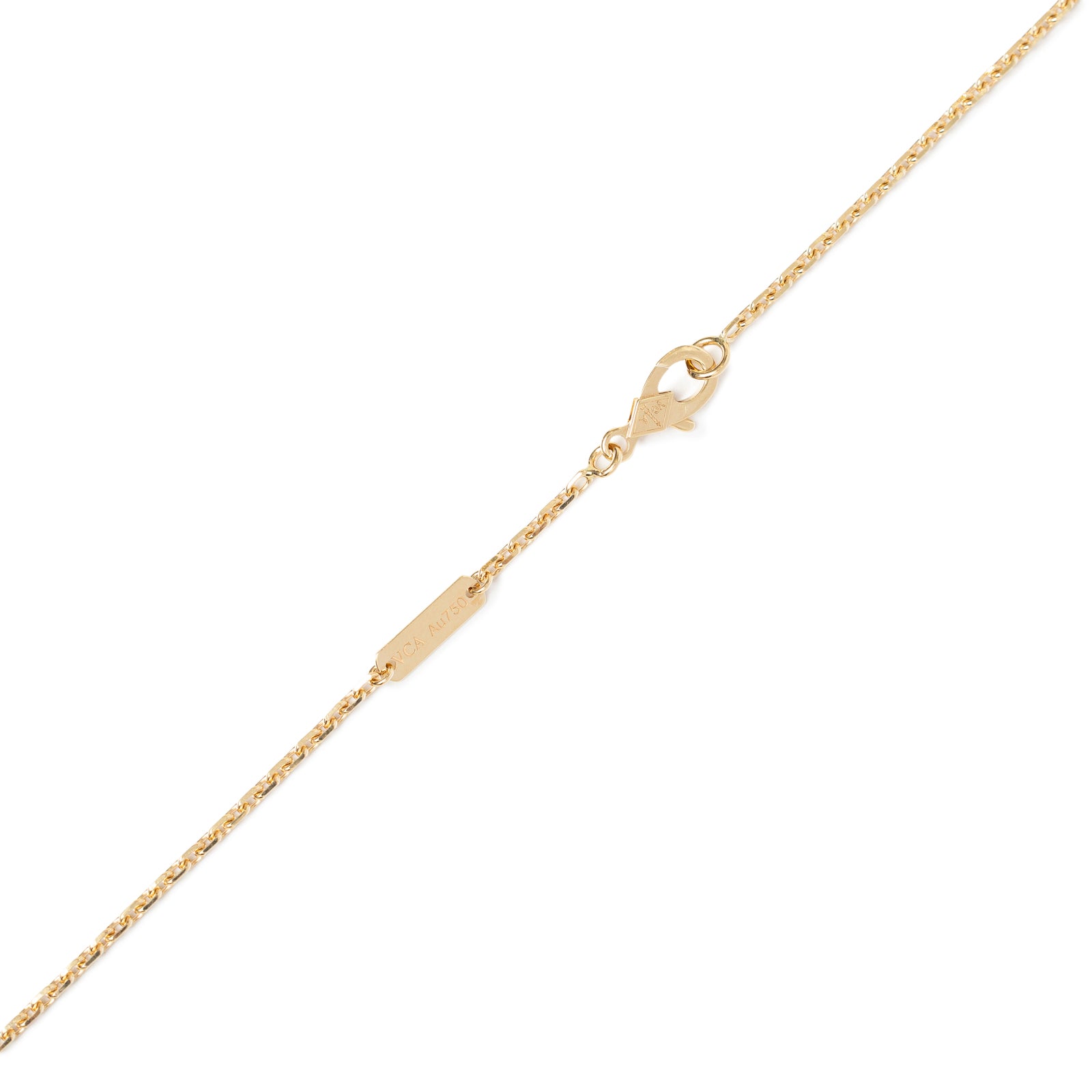 Close-up of the clasp and chain details on the Van Cleef & Arpels Magic Alhambra 1 Motif Long Necklace 18K Yellow Gold Carnelian