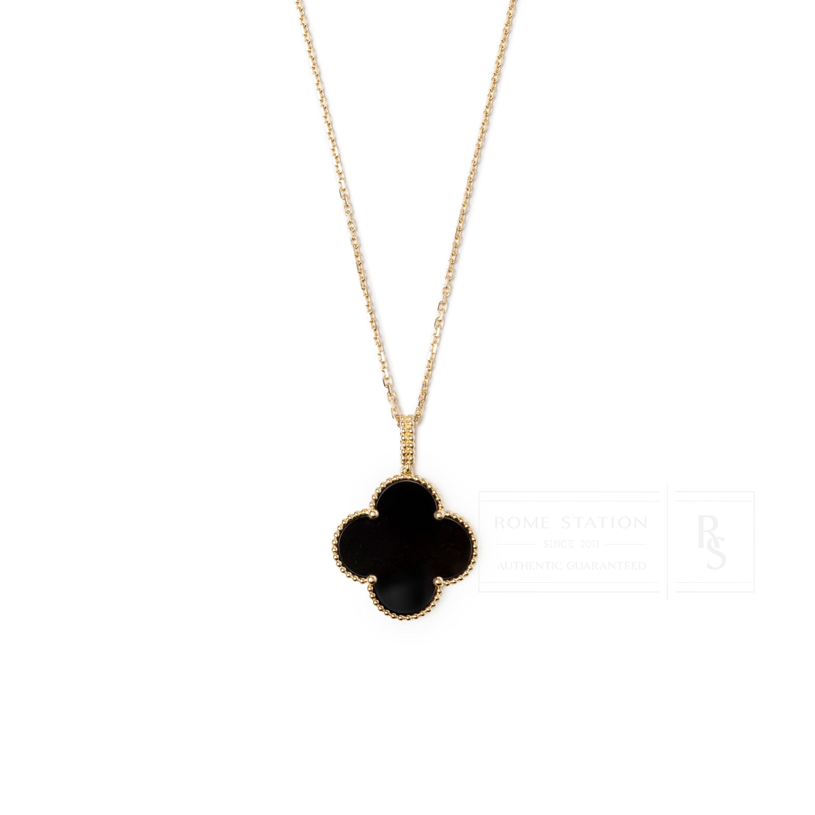 Front view of Van Cleef & Arpels Magic Alhambra 1 Motif Long Necklace Onyx 18K Yellow Gold pendant and chain